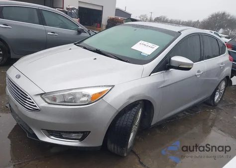2017 Ford Focus Titanium z USA, uszkodzony, nr VIN 1FADP3N22HL272591